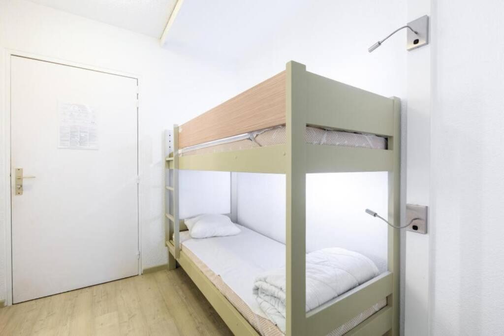 Bel Appartement Vue Sur Piscine 1 Chambre Fermee Et 1 Espace Cabine Saint-Raphaël 外观 照片